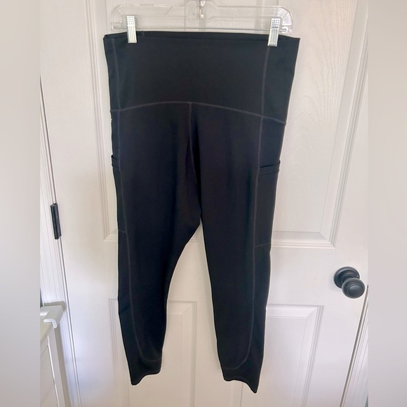 Fabletics PureLuxe High-Waisted Maternity 7/8 Legging size Large - Picture 7 of 9